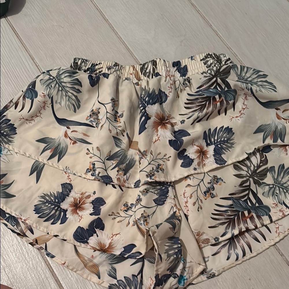 Floral Print Women's Shorts
